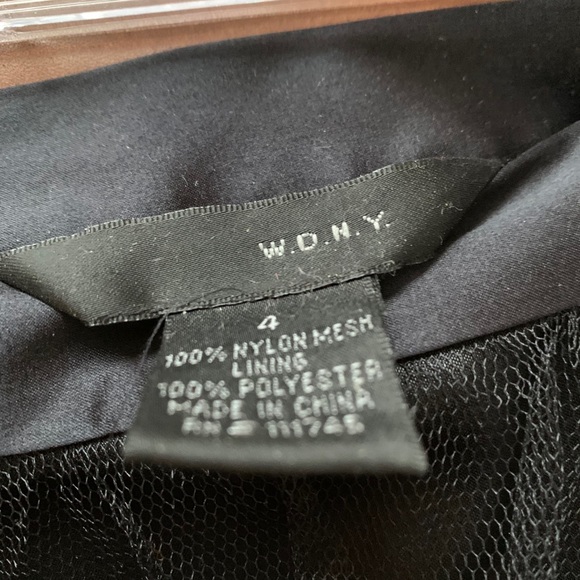 W.D.N.Y. Dressy skirt. Sz 4. NWT. Black - Picture 6 of 10